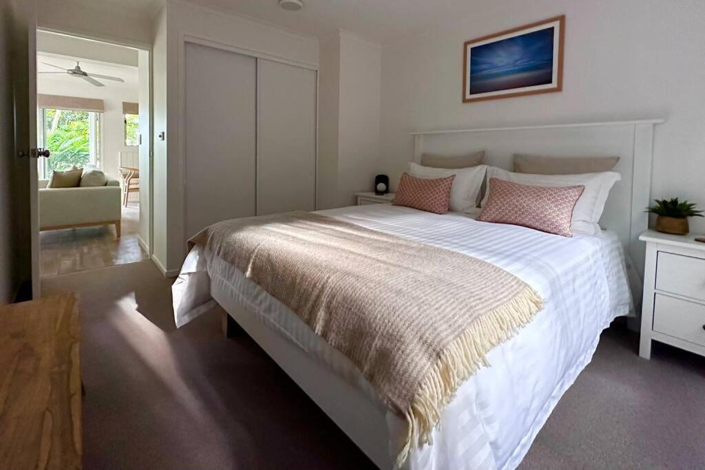 Sunrise Beach Holiday Apartment Buitenkant foto